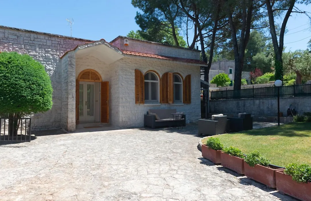 Villa dei Pini with exclusive pool-1